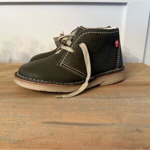 Duckfeet boots in Oliven color